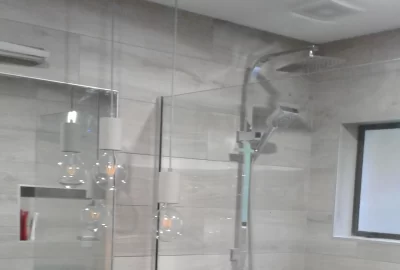 Construction_Tiles_blueboxtechnical_wetglue_hotmelt_bostik
